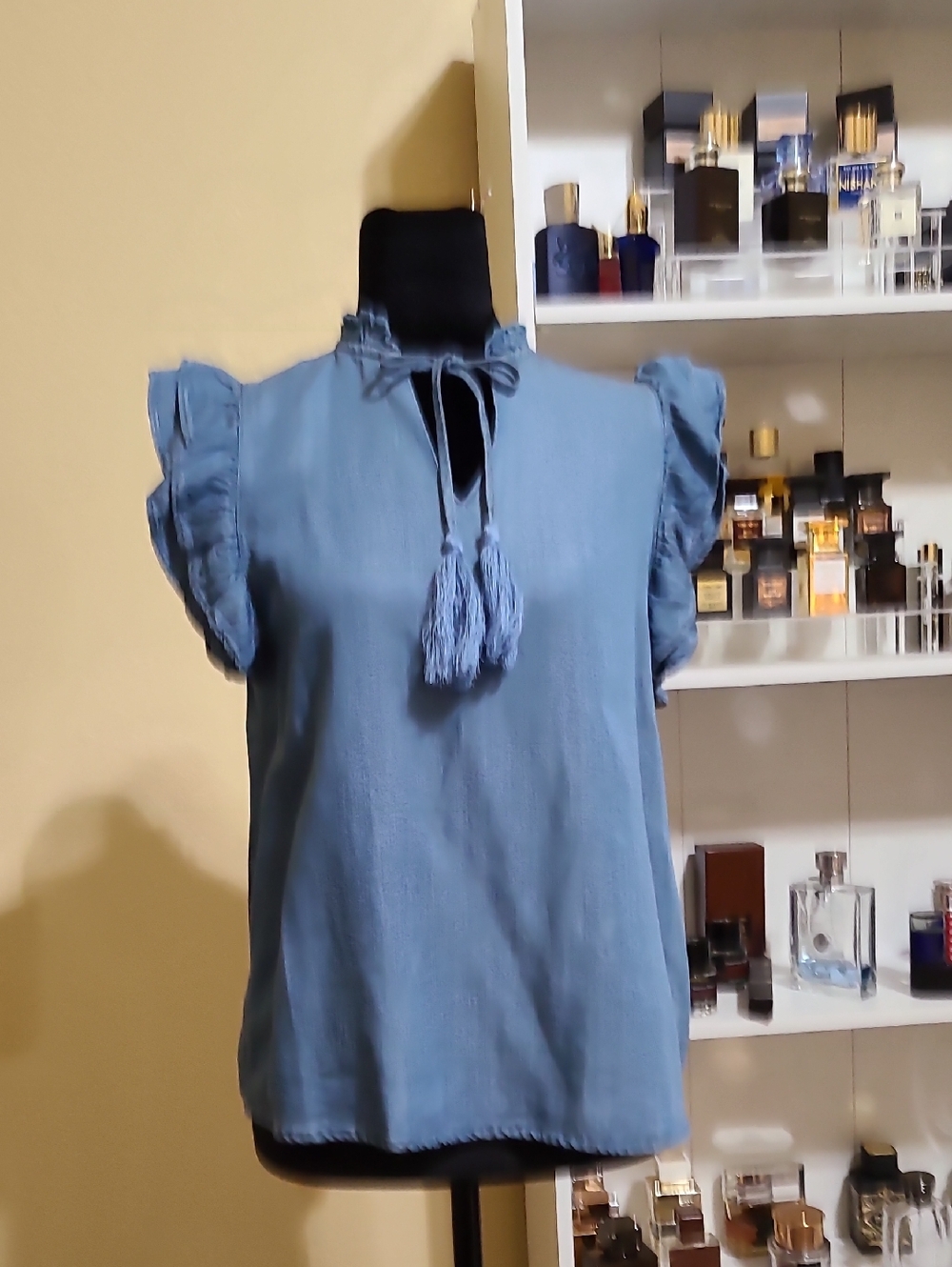 Saks Fifth Avenue Dusty Blue Ruffle Tie-Neck Blouse Chambray Size XS